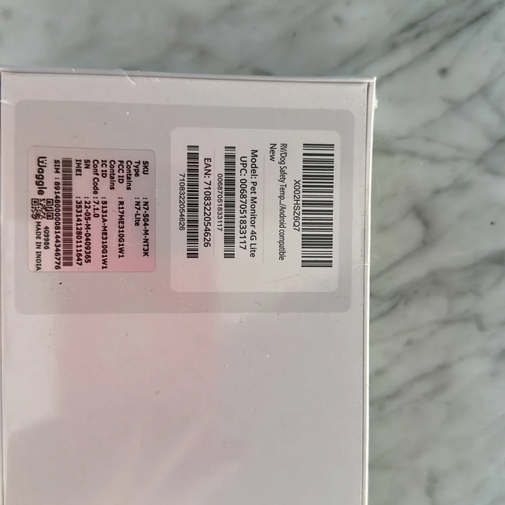 Waggle 4G pet monitor brand new, still in original package never opened.